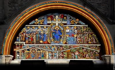 Tympan colorisé de l'abbatiale de Conques